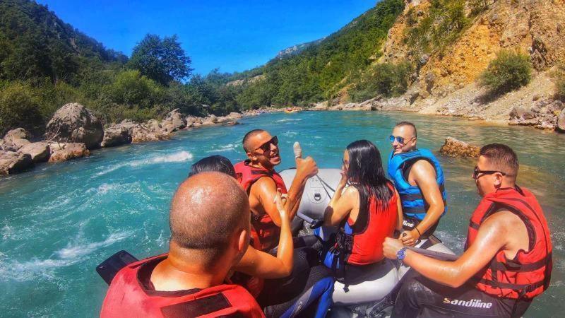 Rafting Camp Tara 87 Hotel Hum Kültér fotó